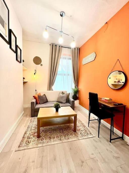 Skyline King Suites 202 Swansea Extérieur photo