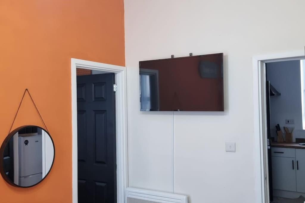Skyline King Suites 202 Swansea Extérieur photo