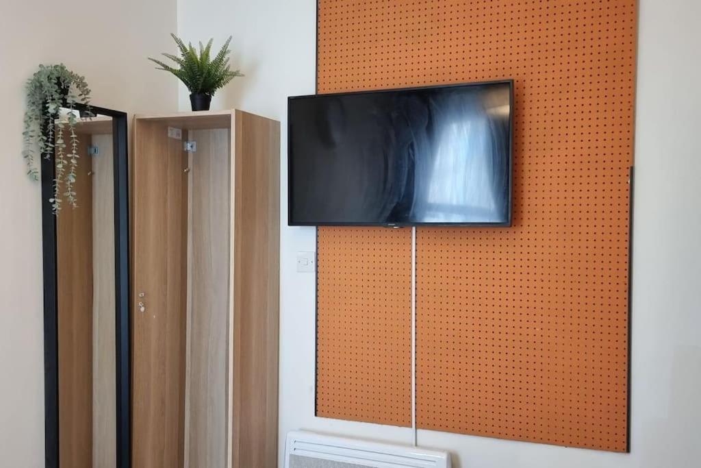 Skyline King Suites 202 Swansea Extérieur photo