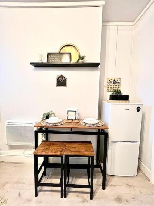 Skyline King Suites 202 Swansea Extérieur photo